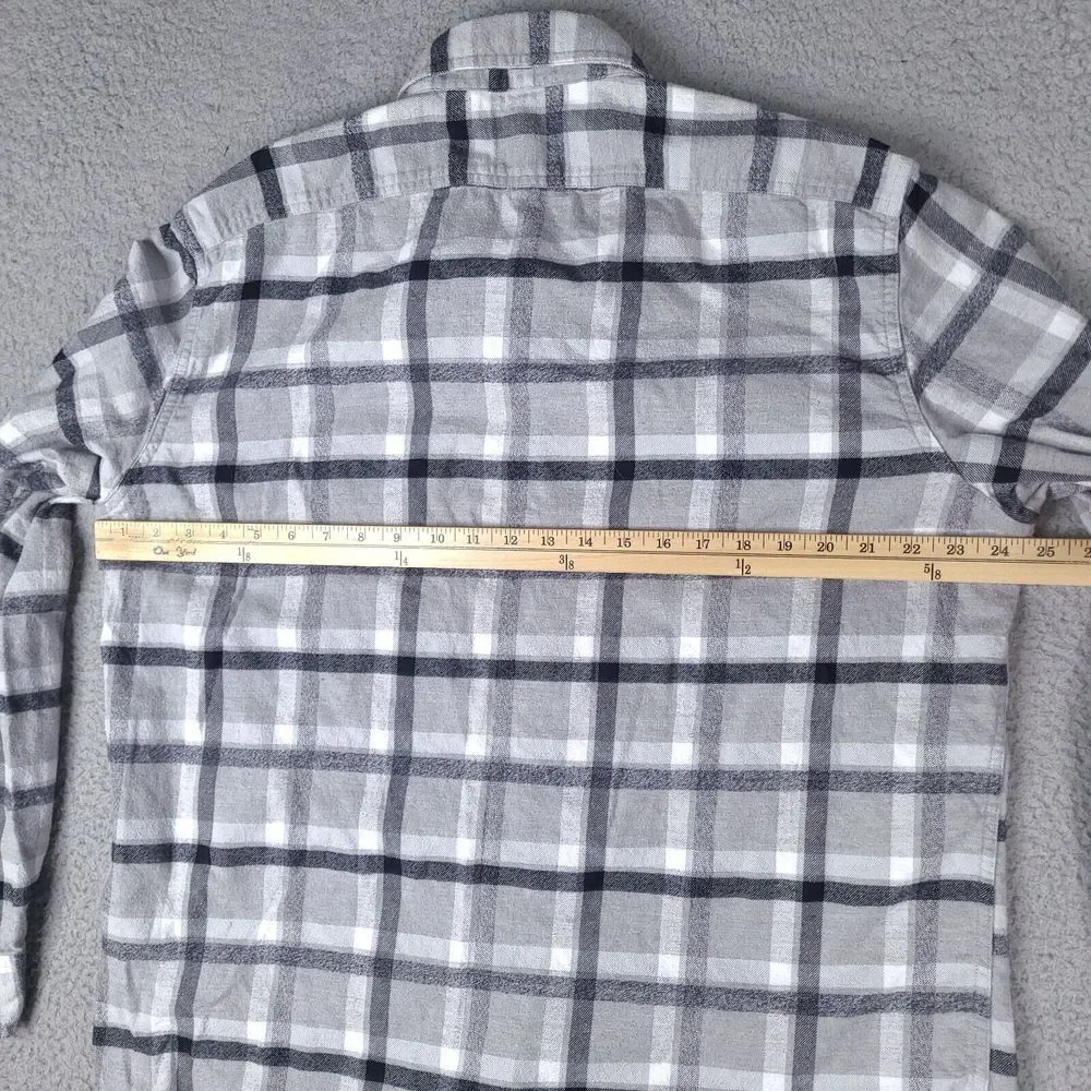 J Crew Flannel Shirt Men's XL Gray Plaid Cotton Button‎ Down Pockets Outdoor